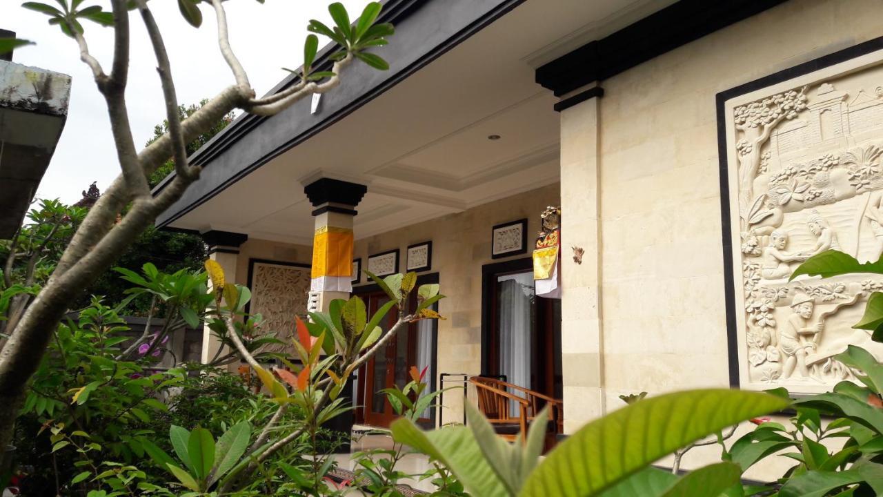 Rayshiva Homestay Убуд Номер фото